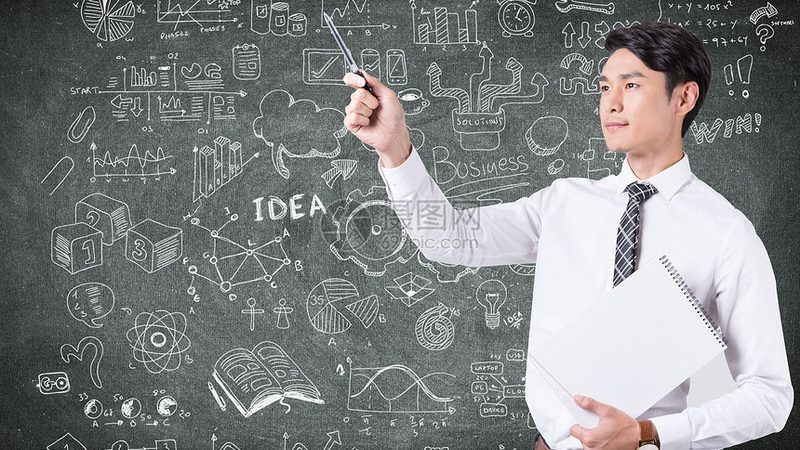 以下是一个学历提升全年计划表的示例：