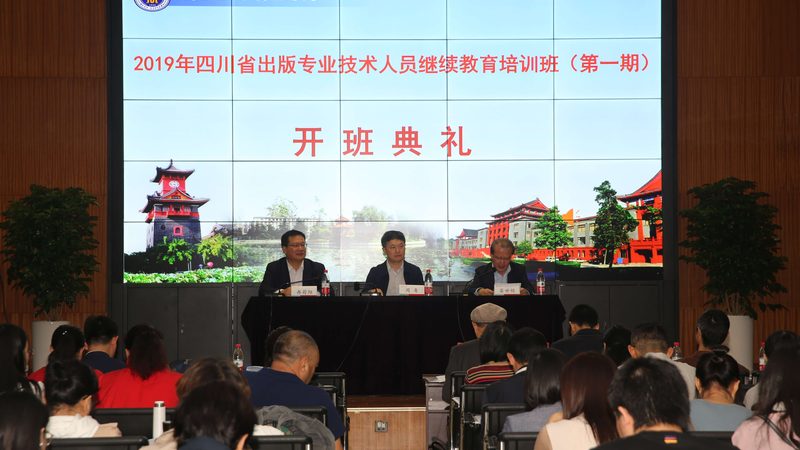 课程设置是培训机构的核心竞争力。一个合理的课程设置应包括以下内容：