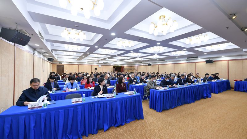 网络课程平台：揭秘其优缺点，助你明智选择